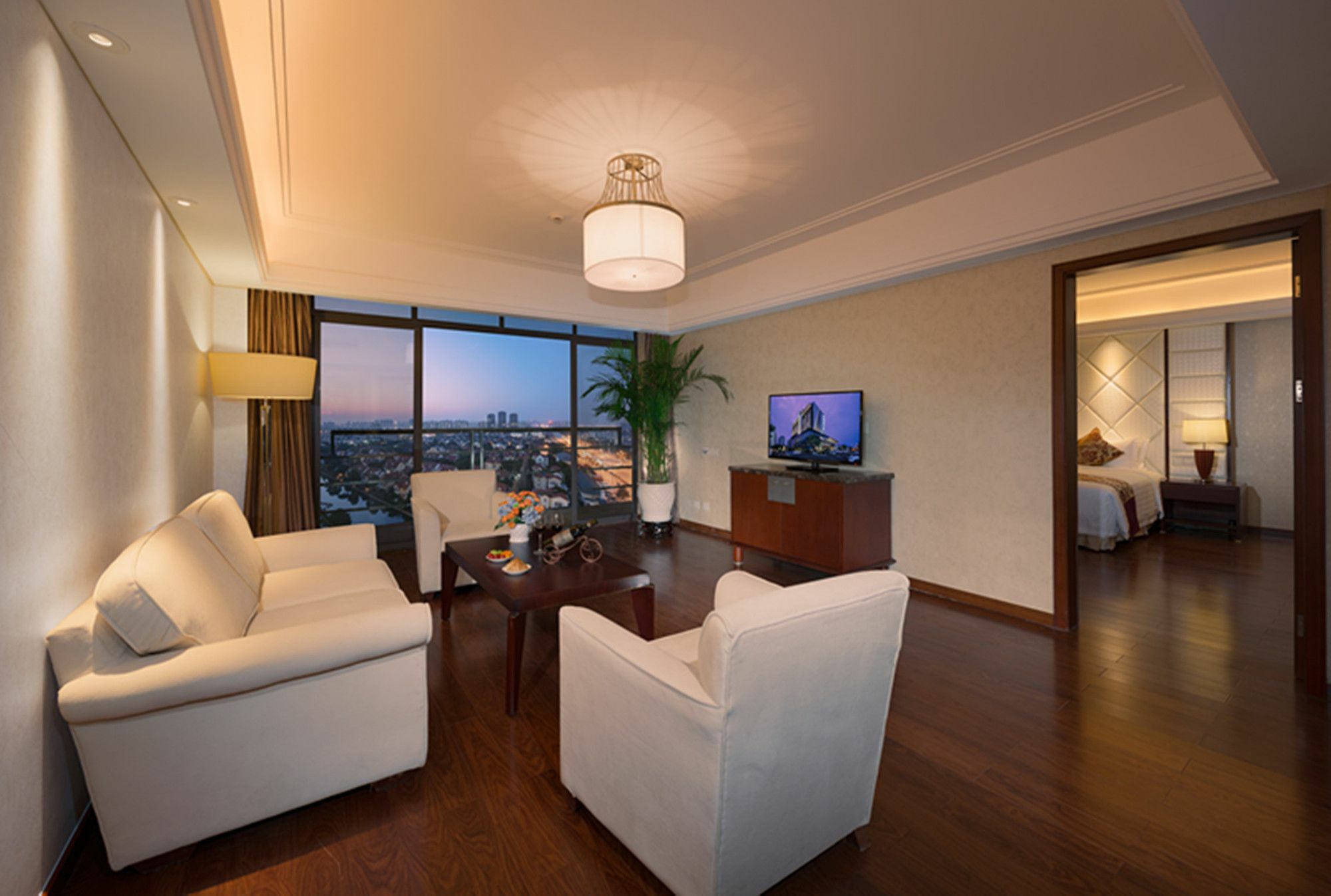 Shuguang International Hotel Kunshan Kunshan  Zewnętrze zdjęcie